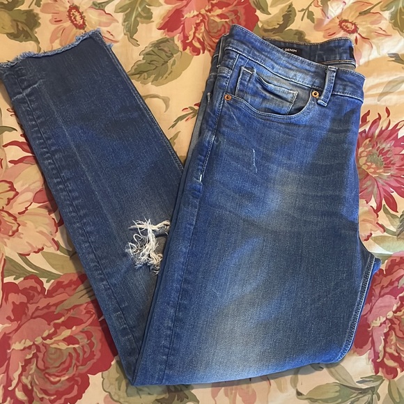 BENETTON JEANS Size 32 x 28 Classic Denim Low Crotch Stretch Cotton Distressed - Picture 14 of 16